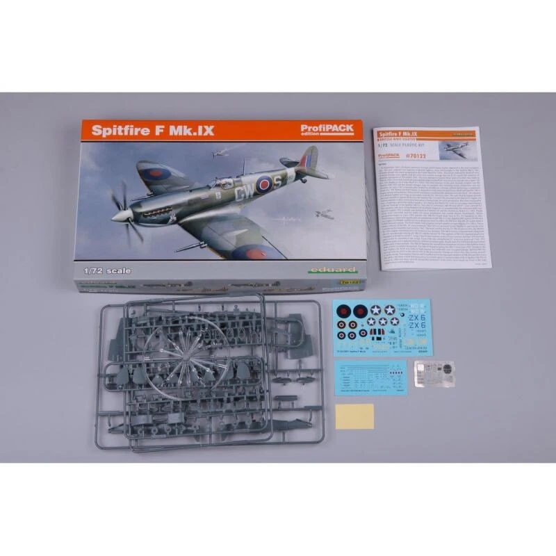 Herramienta Spitfire F Mk.IX Eduard Realizado En El Año 2016, Las Etiquetas Impresas Por Eduard, PE Y La Máscara Incluidos, 5 Op 5 Herramienta Spitfire F Mk.IX Eduard Realizado En El Año 2016, Las Etiquetas Impresas Por Eduard, PE Y La Máscara Incluidos, 5 Op - Imagen 3