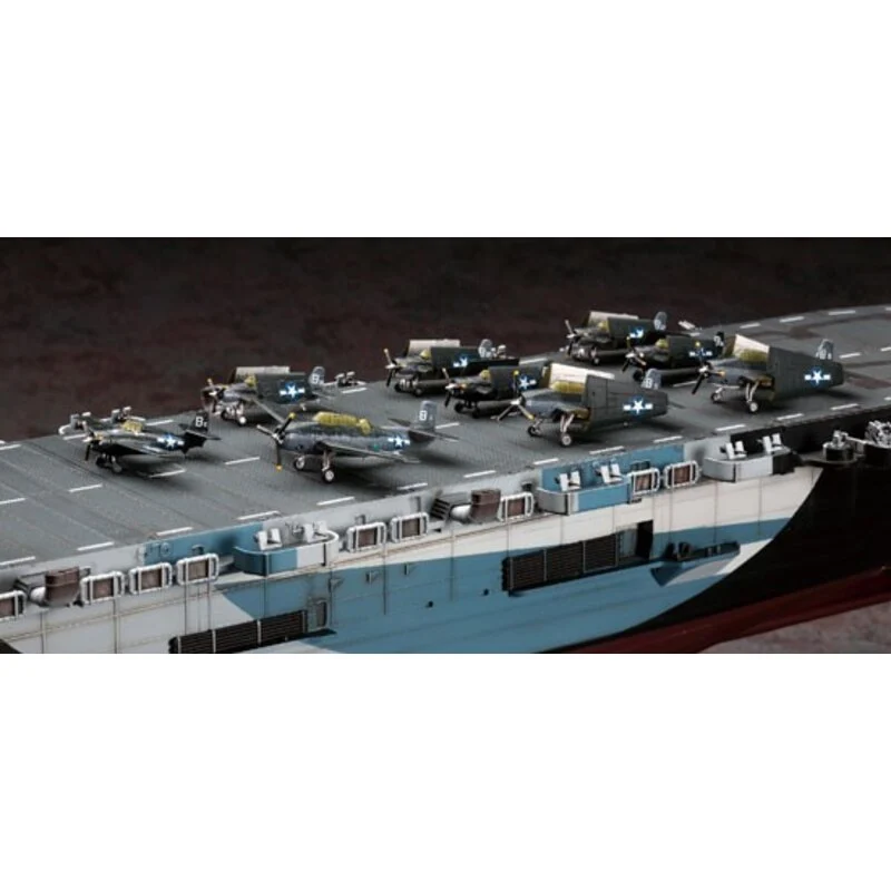 Hasegawa US Navy Escort Carrier USS Gambier Bay (CVE-73). Wildcat X 6 Avenger X 3 Are Included In The Ki 13 Hasegawa US Navy Escort Carrier USS Gambier Bay (CVE-73). Wildcat X 6 Avenger X 3 Are Included In The Ki - Imagen 11