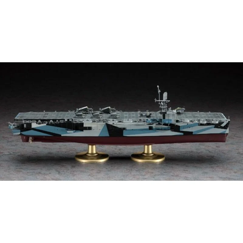 Hasegawa US Navy Escort Carrier USS Gambier Bay (CVE-73). Wildcat X 6 Avenger X 3 Are Included In The Ki 10 Hasegawa US Navy Escort Carrier USS Gambier Bay (CVE-73). Wildcat X 6 Avenger X 3 Are Included In The Ki - Imagen 8