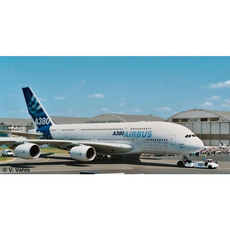 Revell Maqueta Airbus A380 New Livery ′First Flight′ 5 Revell Maqueta Airbus A380 New Livery ′First Flight′ - Imagen 3