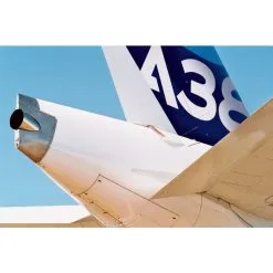 Revell Maqueta Airbus A380 New Livery ′First Flight′ 18 Revell Maqueta Airbus A380 New Livery ′First Flight′ -Maquetas de aviones 1/72 Ventas revell rv4218 airbus a380 new livery first flight 6