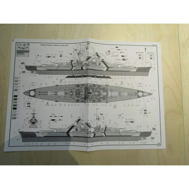 Revell Maqueta 1:350 Battleship Bismarck 15 Revell Maqueta 1:350 Battleship Bismarck - Imagen 13