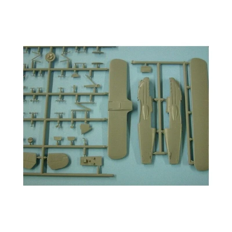 RS Models Maqueta MODELOS RS 92070 AVIA B-534 IV. VERSION / Versión Tardía 1/72 5 RS Models Maqueta MODELOS RS 92070 AVIA B-534 IV. VERSION / Versión Tardía 1/72 - Imagen 3