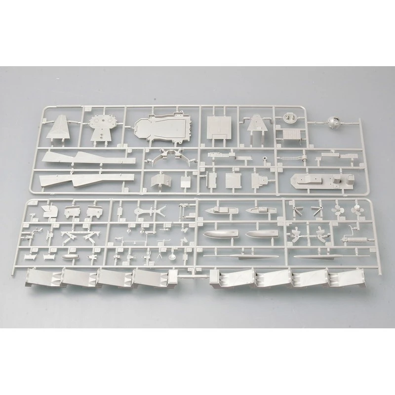 Trumpeter Maqueta Sistership Moskva: Russian Navy Varyag 11 Trumpeter Maqueta Sistership Moskva: Russian Navy Varyag - Imagen 9