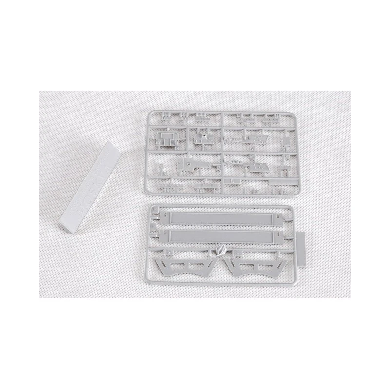 Trumpeter Maqueta Russian Slave Class Cruiser Moskva 11 Trumpeter Maqueta Russian Slave Class Cruiser Moskva - Imagen 9